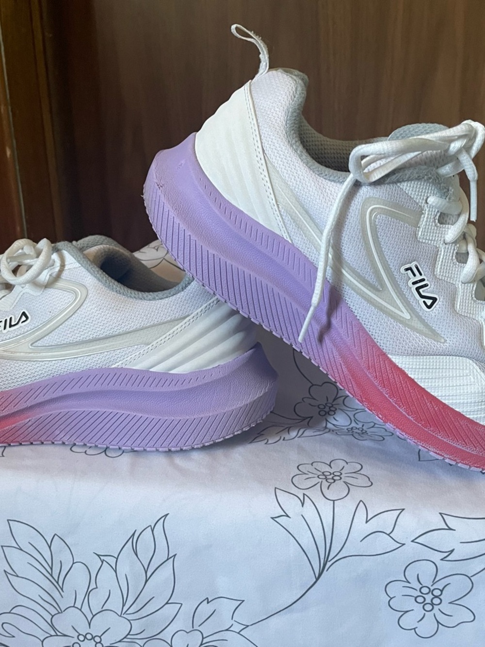 FILA Women's White Sneakers with Lavender-to-Pink Gradient Platform Sole